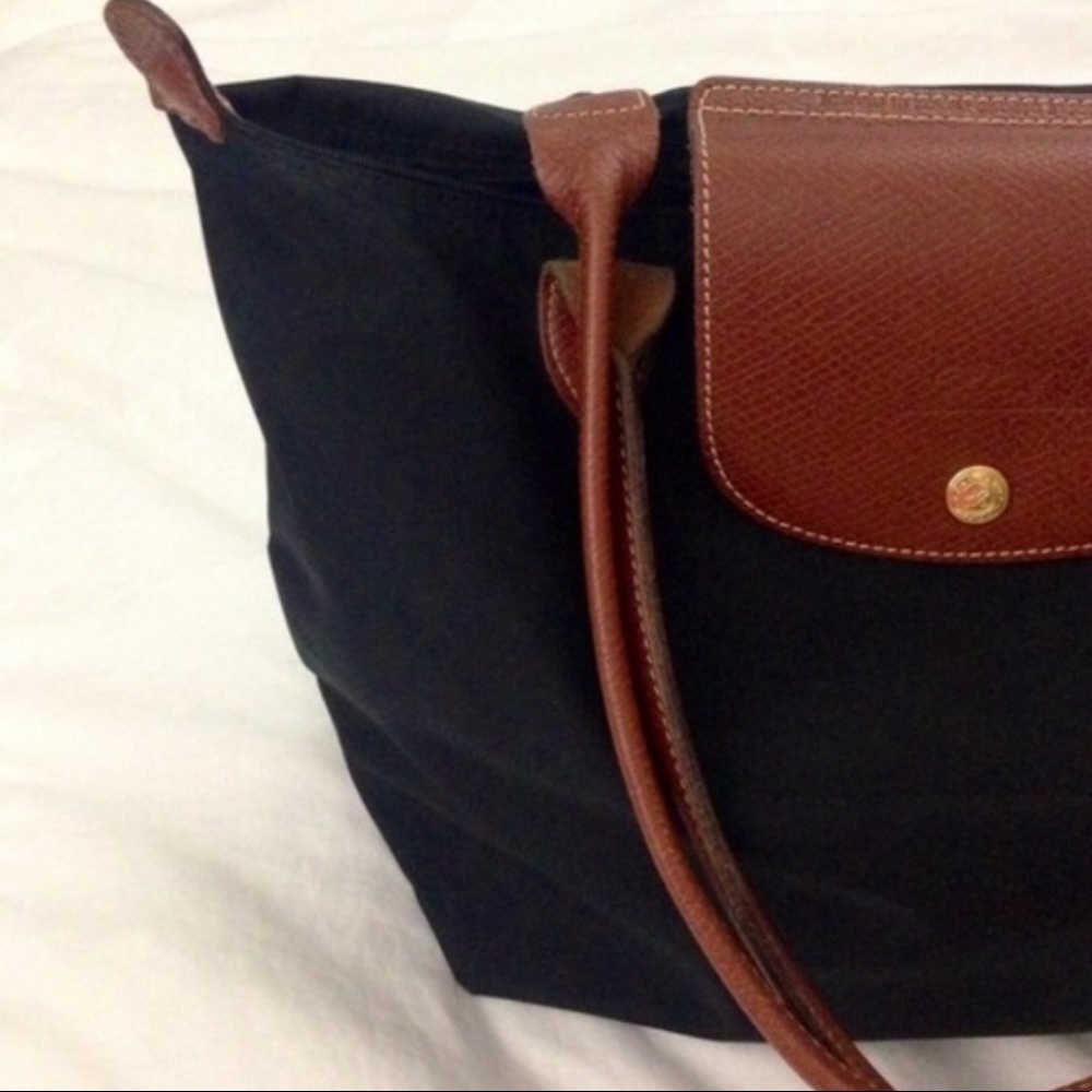 Small Black Longchamp le Pliage Tote